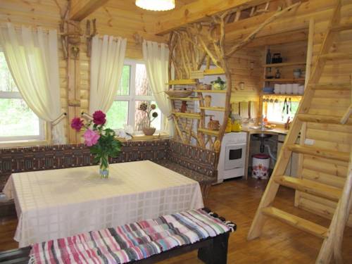 Фотографии базы отдыха 
            Берендеев Лес