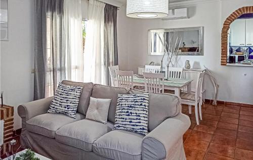 Фотография гостевого дома Beautiful home in Nerja w/ Outdoor swimming pool, Outdoor swimming pool and 4 Bedrooms