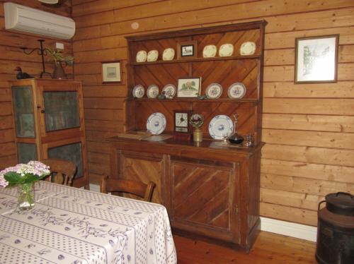 Фотография гостевого дома Nivani 1880's cottage