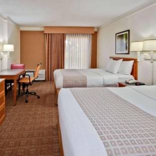 Фотографии гостиницы
La Quinta by Wyndham Ft Lauderdale Cypress Creek