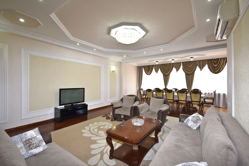 Фотография квартиры Квартира Просторная уютная квартира на улице Абовяна AB917