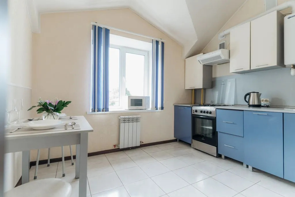 Фотография квартиры Апартаменты 2-к квартира Каракозова 10