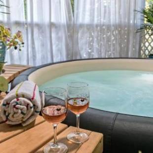 Фотографии мини отеля 
            Silver Heart Inn & Cottages