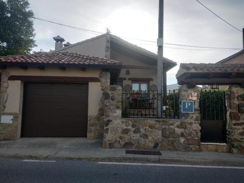 Фотография гостевого дома pension trescasas