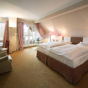 Фотография гостиницы Romantik Hotel Hof zur Linde