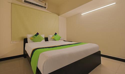 Фотография гостиницы Treebo Trend Samhaar Residency Thoraipakkam