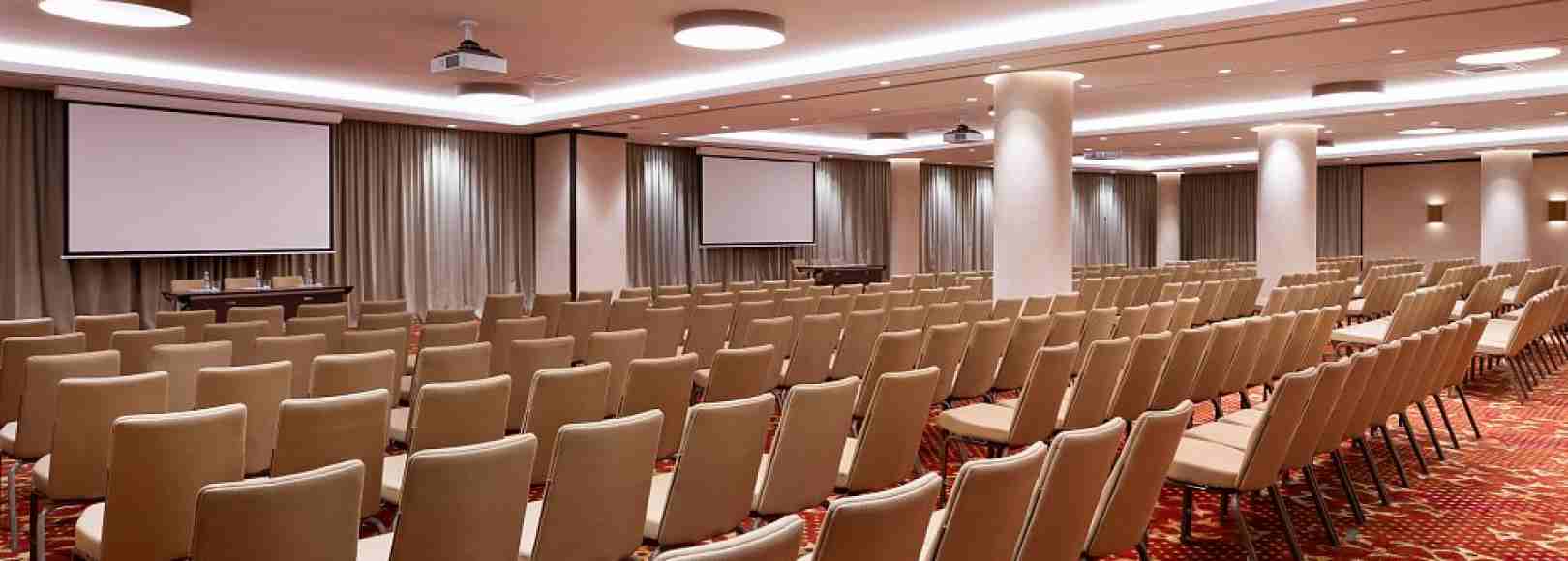 Фотография конференц-зала Высоцкий 1+2