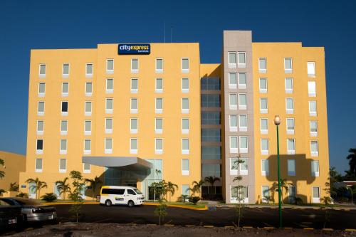 Фотография гостиницы City Express Los Mochis