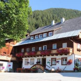 Фотографии базы отдыха 
            Zeiserhof