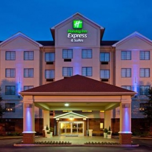 Фотография гостиницы Holiday Inn Express Hotel & Suites Indianapolis - East, an IHG Hotel