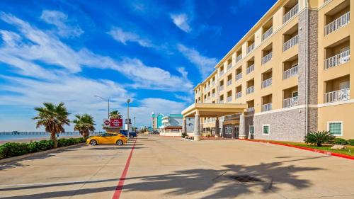 Фотография гостиницы Best Western Plus Galveston Suites