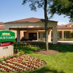 Фотографии гостиницы 
            Courtyard by Marriott Chicago Naperville