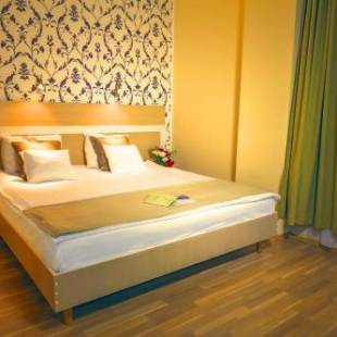 Фотографии гостиницы
Hotel Trianon