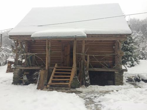 Фотография гостевого дома Хижина у потока