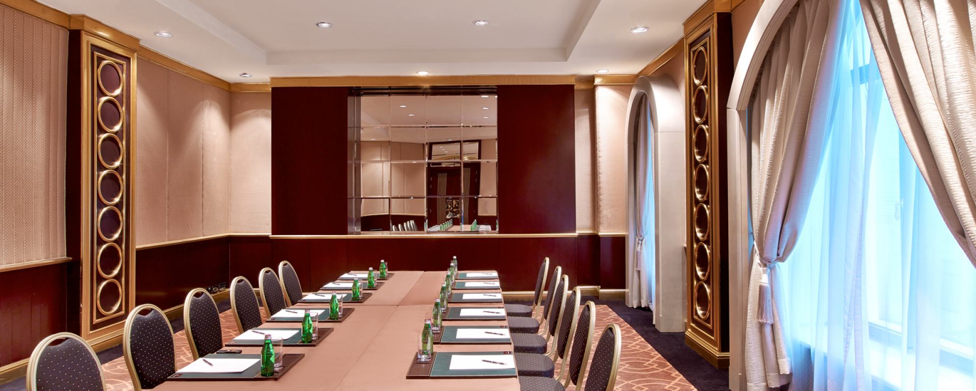 Фотографии конференц-зала Шагал