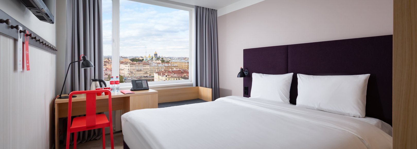 Фотография гостиницы AZIMUT Сити Отель Санкт-Петербург