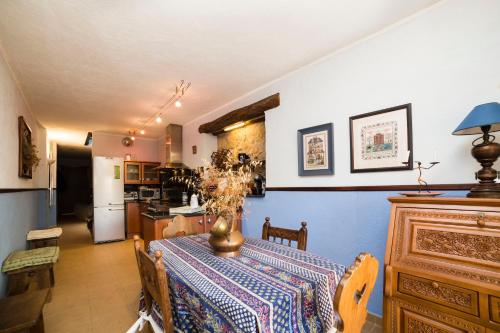 Фотография гостевого дома Rural Colldejou Cal Caterí