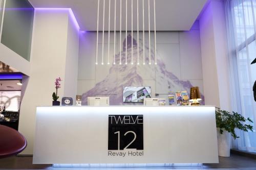Фотография гостиницы 12 Revay Hotel