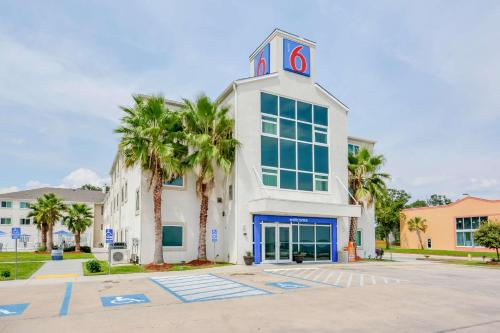 Фотография гостиницы Motel 6-Biloxi, MS - Beach