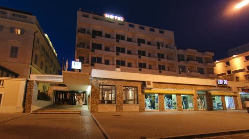 Фотография гостиницы Hotel Mediterraneo
