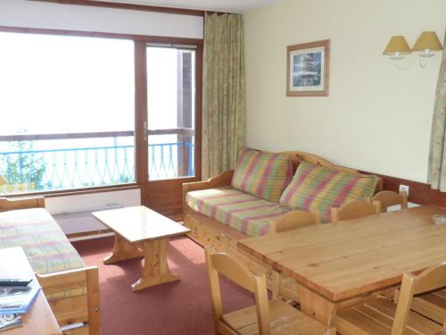 Фотография гостевого дома Appartement Les Arcs 1800, 3 pièces, 6 personnes - FR-1-411-10