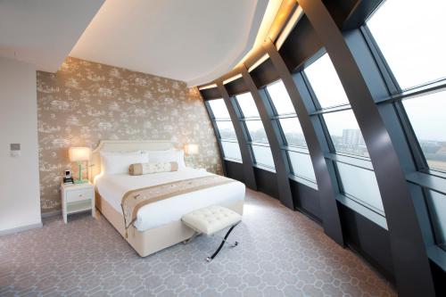 Фотография гостиницы Dorsett Shepherds Bush London