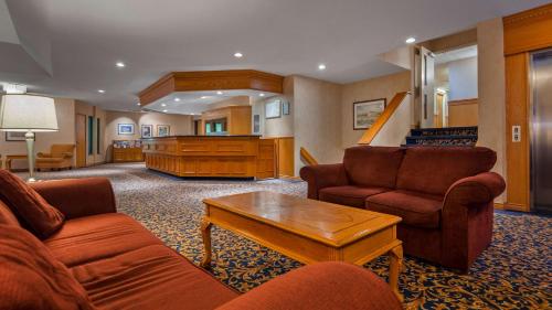 Фотография гостиницы Best Western Plus Otonabee Inn