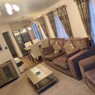 Фотографии кемпинга
Jax Retreat hot tub and free golf