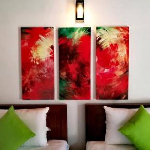 Фотографии мини отеля
Villa A50