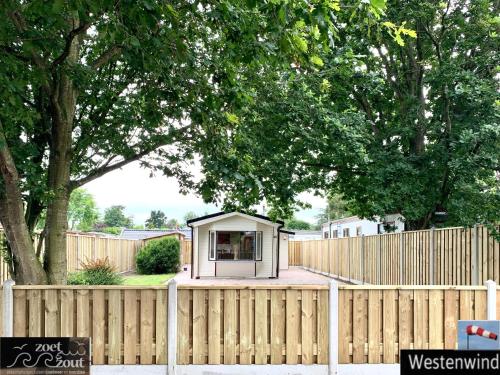 Фотография гостевого дома Holiday-Chalet Westenwind 4p. Amsterdam & Beach