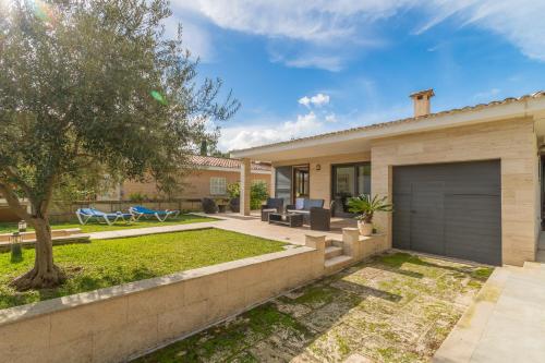 Фотография гостевого дома Playa de Muro - 266031