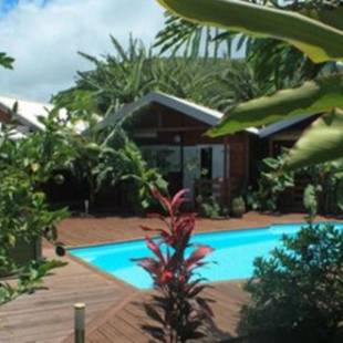 Фотографии гостевого дома 
            Bungalow d'une chambre avec piscine partagee jardin amenage et wifi a Vincendo Saint Joseph