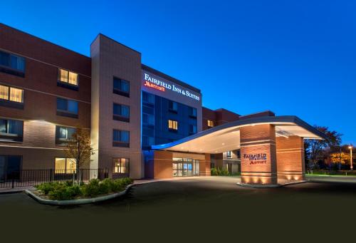 Фотография гостиницы Fairfield Inn & Suites by Marriott Syracuse Carrier Circle