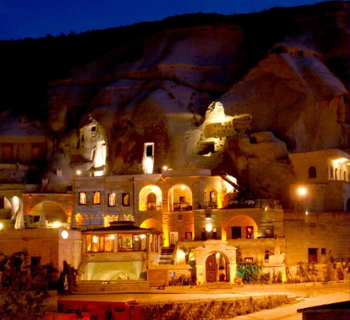 Фотография гостиницы Miras Hotel