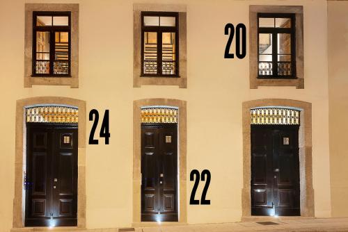 Фотография гостевого дома Porto National Theatre Trendy Houses