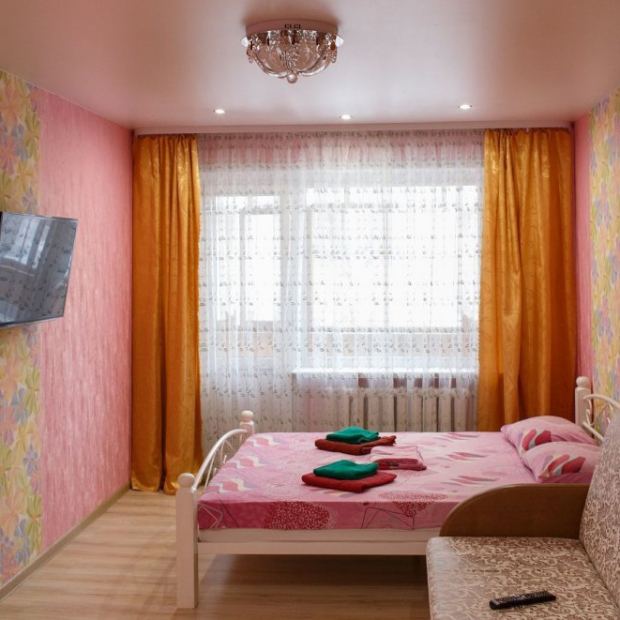 Фотографии квартиры 
            Апартаменты однокомнатные в самом центре города на Герцена 29