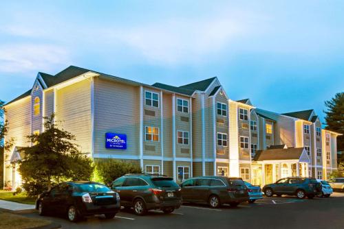 Фотография гостиницы York Microtel Inn & Suites by Wyndham