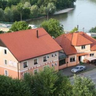 Фотографии гостевого дома 
            Guesthouse ob Sotočju Budič