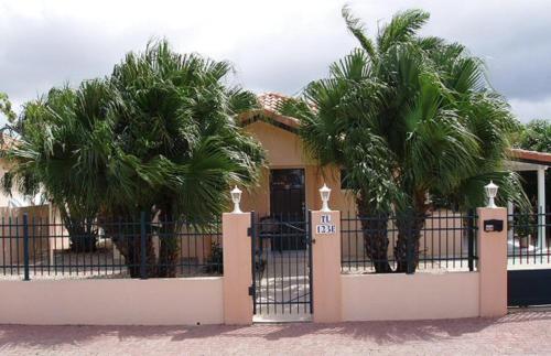 Фотография гостевого дома Arubahome