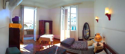 Фотографии хостела
Triomphe Hostel