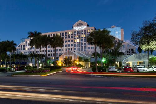 Фотография гостиницы DoubleTree by Hilton Hotel Deerfield Beach - Boca Raton