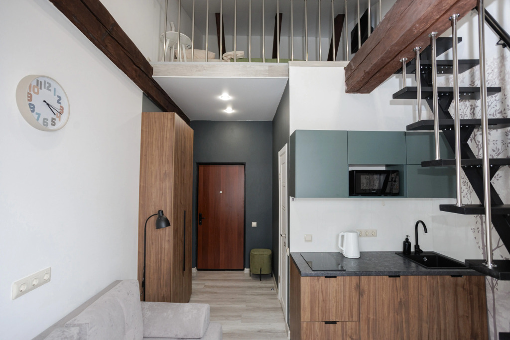 Фотография квартиры Апартаменты Сутки-Дом - Лестница 2