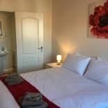 Фотография гостевого дома New and Comfortable with Parking