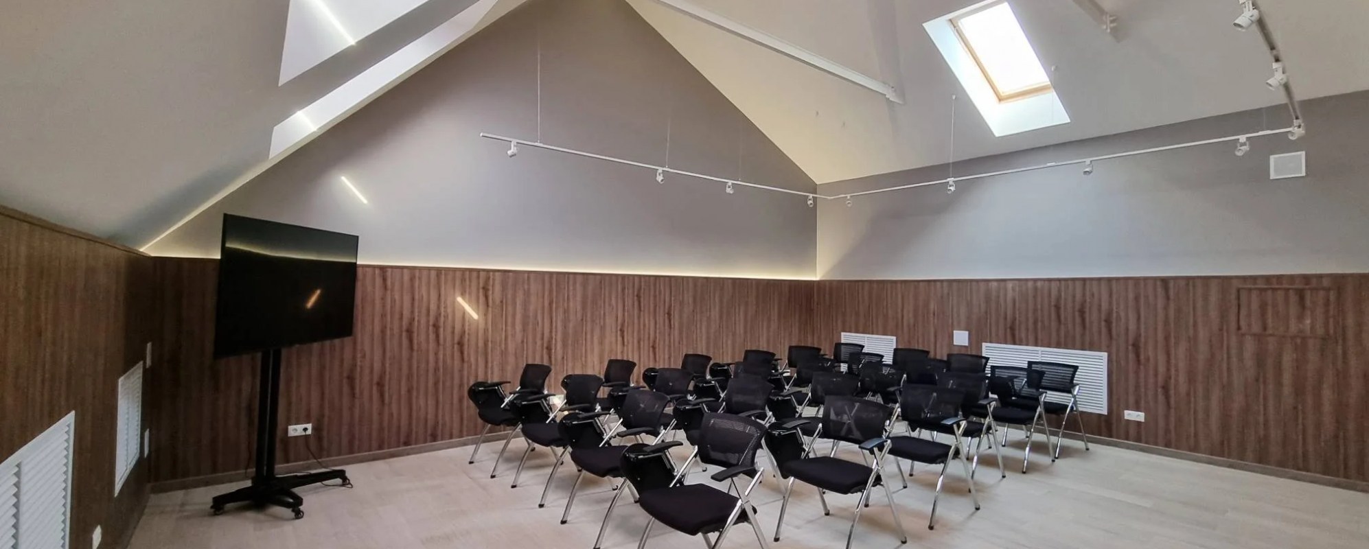 Фотографии конференц-зала Розенштайн Hotel&Spa