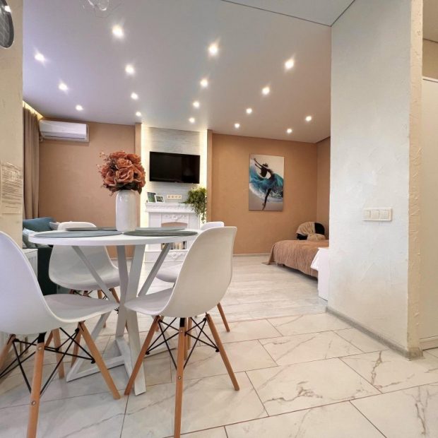 Фотографии квартиры 
            Harmonia Apartments (Гармония Апартментс) на улице Глазкова 22