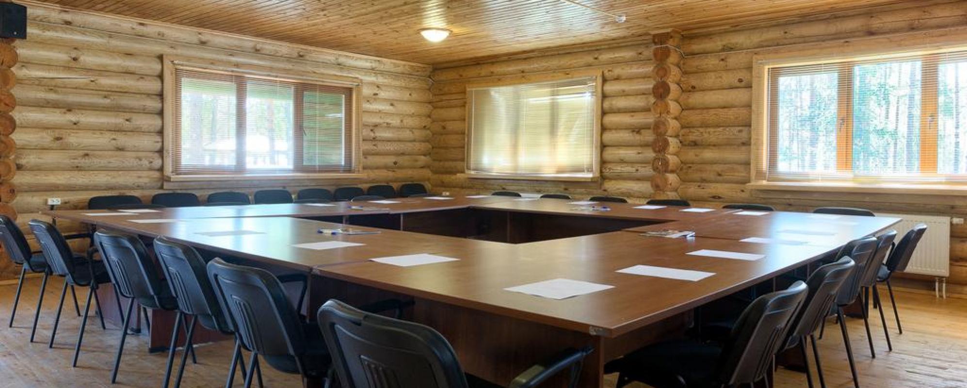 Фотографии конференц-зала 7 Озер