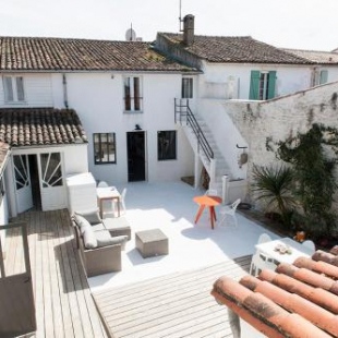 Фотография мини отеля Maison Face au Soleil