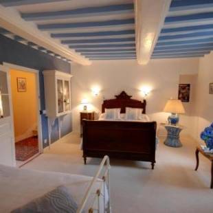 Фотографии мини отеля
La Faisanderie