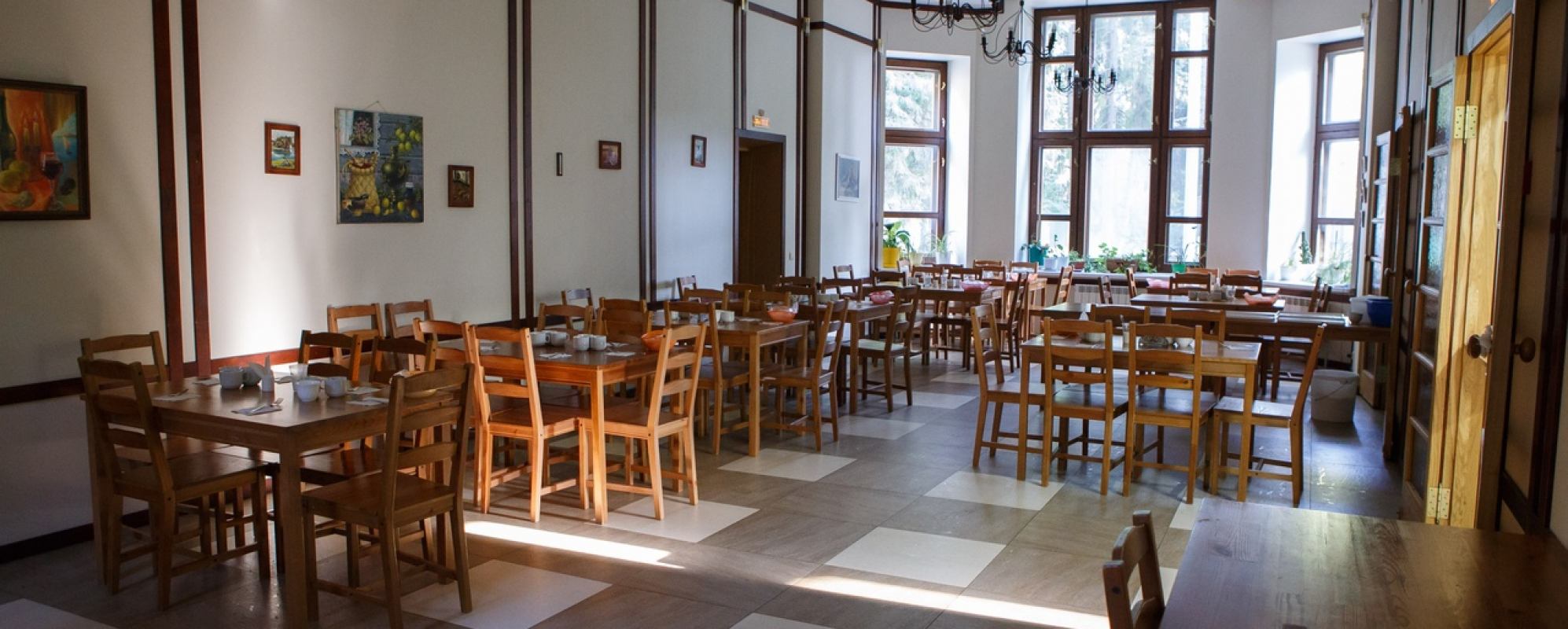 Фотографии банкетного зала Лесной квартал на 45 человек