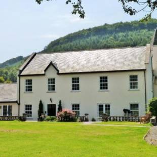 Фотографии мини отеля
Glangwili Mansion